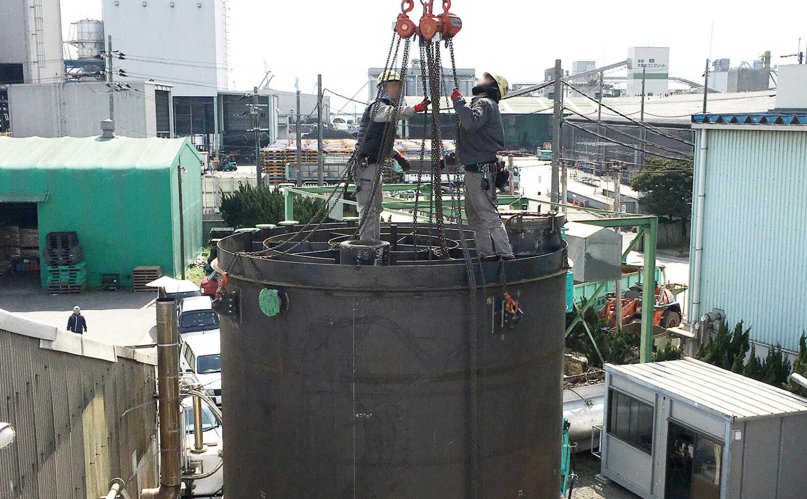 重量機械設備設置施工一式工事